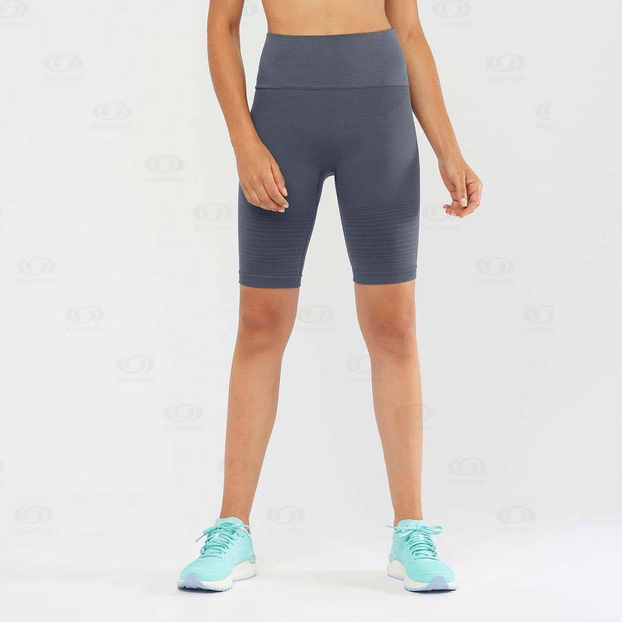 Bermudas Salomon ESSENTIAL MOVE ON SEAMLESS Mujer Grises | MX-M1419